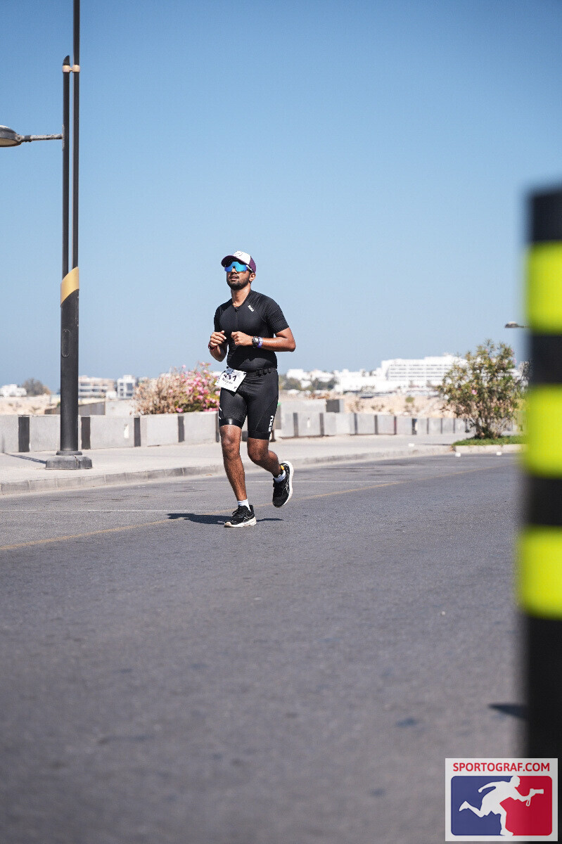 Run_IM703Oman_1.jpg